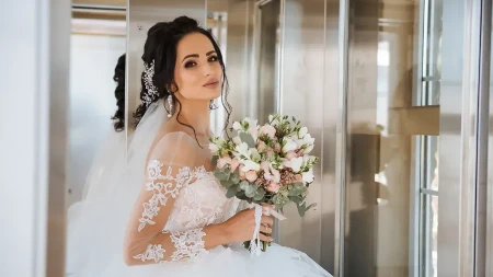 Mlada je na venčanje ponela fotoaparat svog pokojnog oca: Kada je razvila film doživela je - šok života