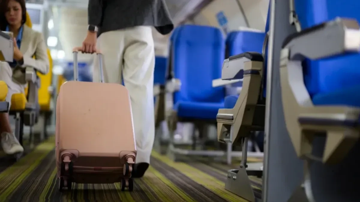 Lekari upozoravaju: Ako nosite sočiva, zaboravite na letenje avionom - posledice mogu biti strašne