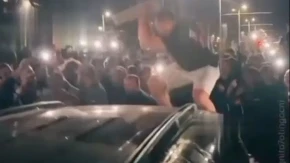 Nasilne demonstracije protiv Zelenskog u Ukrajini: Ključa bes građana, prevrnuto vojno vozilo!