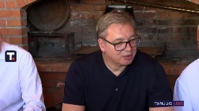 Predložiće da oni dobiju veće plate za 15 do 20 odsto! Vučić o lekarima u ruralnim područjima