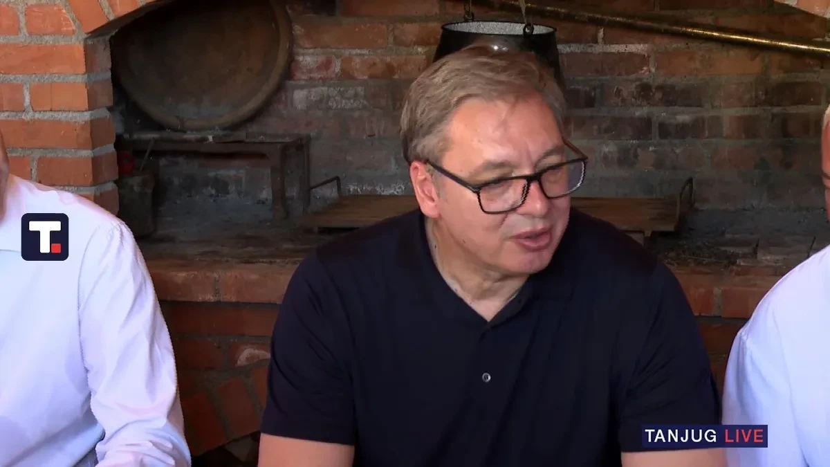 Predložiće da oni dobiju veće plate za 15 do 20 odsto! Vučić o lekarima u ruralnim područjima