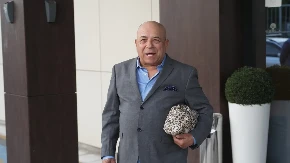Pevač imao moždani udar! Žalio se na pritisak, pa odmah završio u bolnici (FOTO)