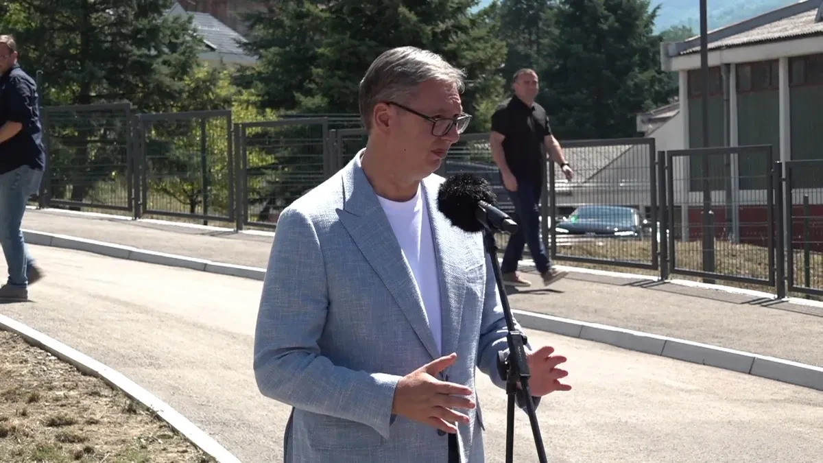 Stiže značajno povećanje penzija! Vučić iz Prijepolja najavio i poklone od države: Poznat i rok