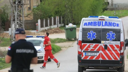 „Pežo“ pokosio biciklistkinju na raskrsnici: Ženi polomljena lobanja