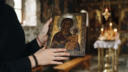 Bogorodica ili sv Petka: Koje ikone mame nose u novčanicima