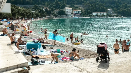Platili 250 evra noć, a onda šok: Ušli u kuću u Hrvatskoj i zatekli horor!