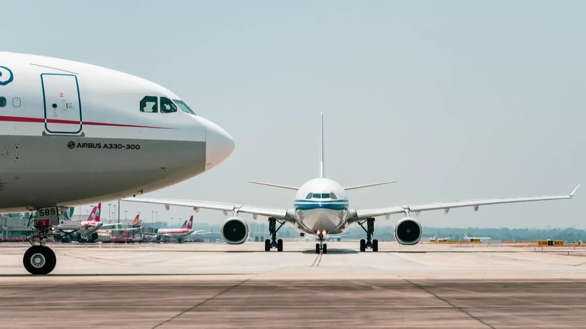 Avion samo što se zarolao na pisti, kada je morao hitno da se vrati na terminal: Razlog je bio neverovatan - pilot to nikad ranije nije doživeo