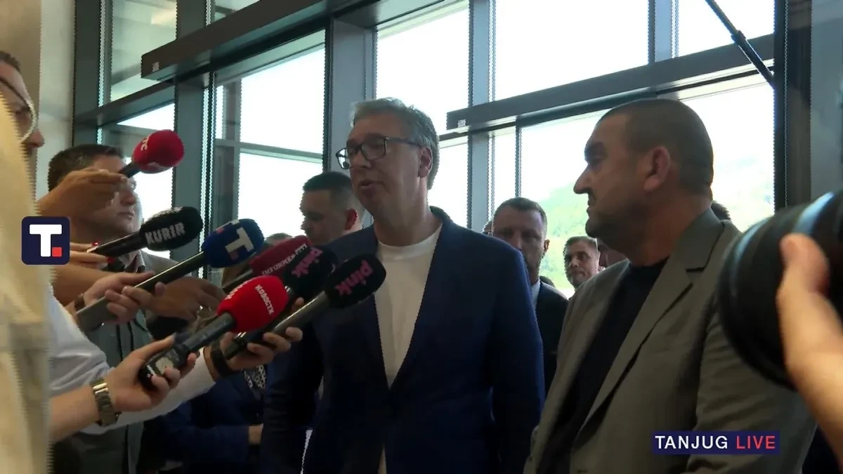 Blokaderska glasila na strani Kurtija: Evo kako je Vučić upravo reagovao! (FOTO/VIDEO)