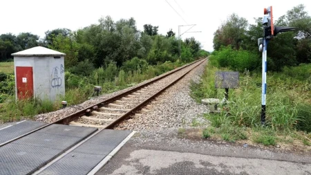 Horor snimak iz Beograda: Ovako nastaje više od 90 odsto nesreća na pružnim prelazima, nemojte ovo da radite! (VIDEO)