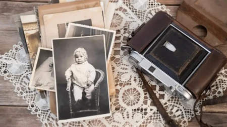 Zašto se fotografije pokojnika ne uramljuju? Stari običaj krije jezivu tajnu