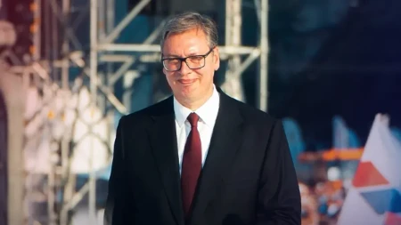 Vučić u Despotovcu! Masa naroda se okupila da dočeka predsednika