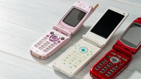 Stari telefoni se ne bacaju - u njima se krije zlato, otkriveno i koliko zaista vredi