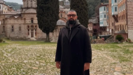 "Primio sam dosta injekcija da bih preživeo noć": Pevač u lošem stanju, otkrio i da je drastično smršao