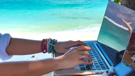 Najbolja zemlja za digitalne nomade u 2026 - jeftin život, brz internet i mogućnost dugog boravka 