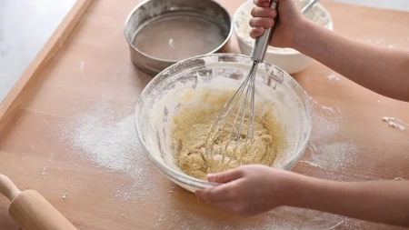 Testo za pitu vam stalno puca – ovaj korak mnogi preskaču, a pravi ogromnu razliku
