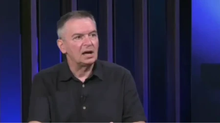 Ćuta smrknut jer Vučiću ne pada podrška, pa očitao bukvicu blokaderima:  Nemate politiku, krijete se, podelili ste ljude!