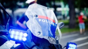 Zapalio se automobil sa ženom iz Srbije i troje dece! Detalji neviđene drame na putu u Austriji (FOTO)
