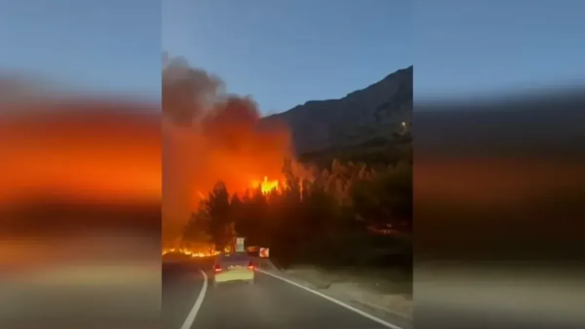 Izgorela drvena Crkva svetog Nikole