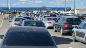 Drama na granici, Srpkinja izgubila sva sata! Sistem pobrljavio, zbog problema s pasošem preživela pakao