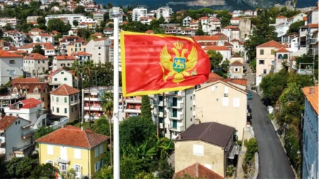 Novi udar na Srbe iz Crne Gore: Obrisali narod koji je stvarao državu (FOTO)