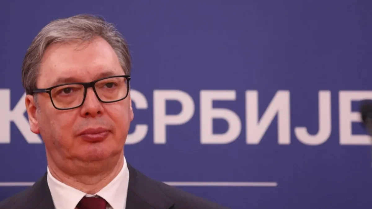 Nude pomoć sa Istoka i sa Zapada! Vučić odgovorio: Nije potrebno u ovom trenutku