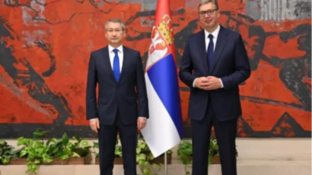 Predsednik Vučić primio akreditivna pisma novoimenovanog ambasadora Kazahstana