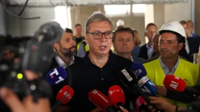 Vučić o odluci SPS-a: Ne očekujemo ničiju pomoć posle izbora!