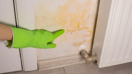 Skrivena mesta u kući gde curi voda i pravi štetu - vodoinstalater otkriva šta prvo proveriti