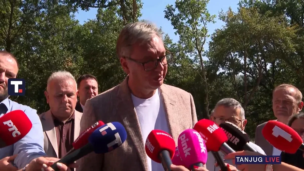 Vučić u Topličkom okrugu: EU je nešto usporavala oko auto-puta, sada ako hoće-hoće, ako ne mi ćemo da to ubrzamo! (VIDEO)