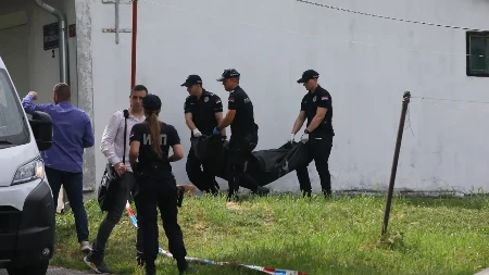 Užas! Otac ubio dvoje dece, pa presudio sebi: Podmetnuo požar da prikrije zločin?