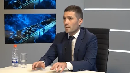 Terzić zapušio usta Dverima: Kratak je put od kafanskog patriotizma do koalicije sa onima koji zagovaraju nezavisnost KiM