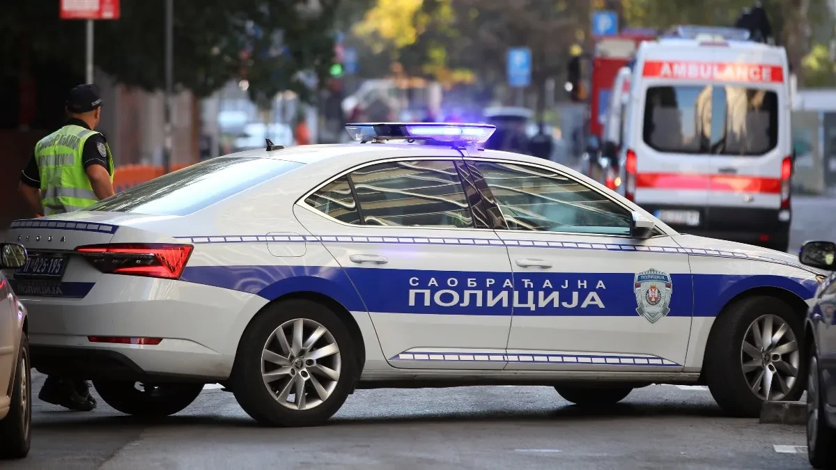 Baka u Nišu podlegla povredama posle bizarne saobraćajke: Meštani ispričali sve detalje nesreće koja se dešava "jednom u sto godina"