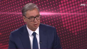 Vučić o dramatičnoj borbi s vatrom: Iljušin jednim naletom spasao 50 kuća