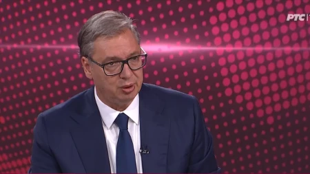 Vučić o dramatičnoj borbi s vatrom: Iljušin jednim naletom spasao 50 kuća