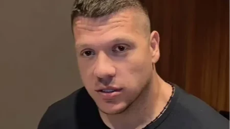 Sloba Radanović se skinuo u gaće! Jelena ga snimala dok se presvlačio pored puta, hit scena (FOTO)
