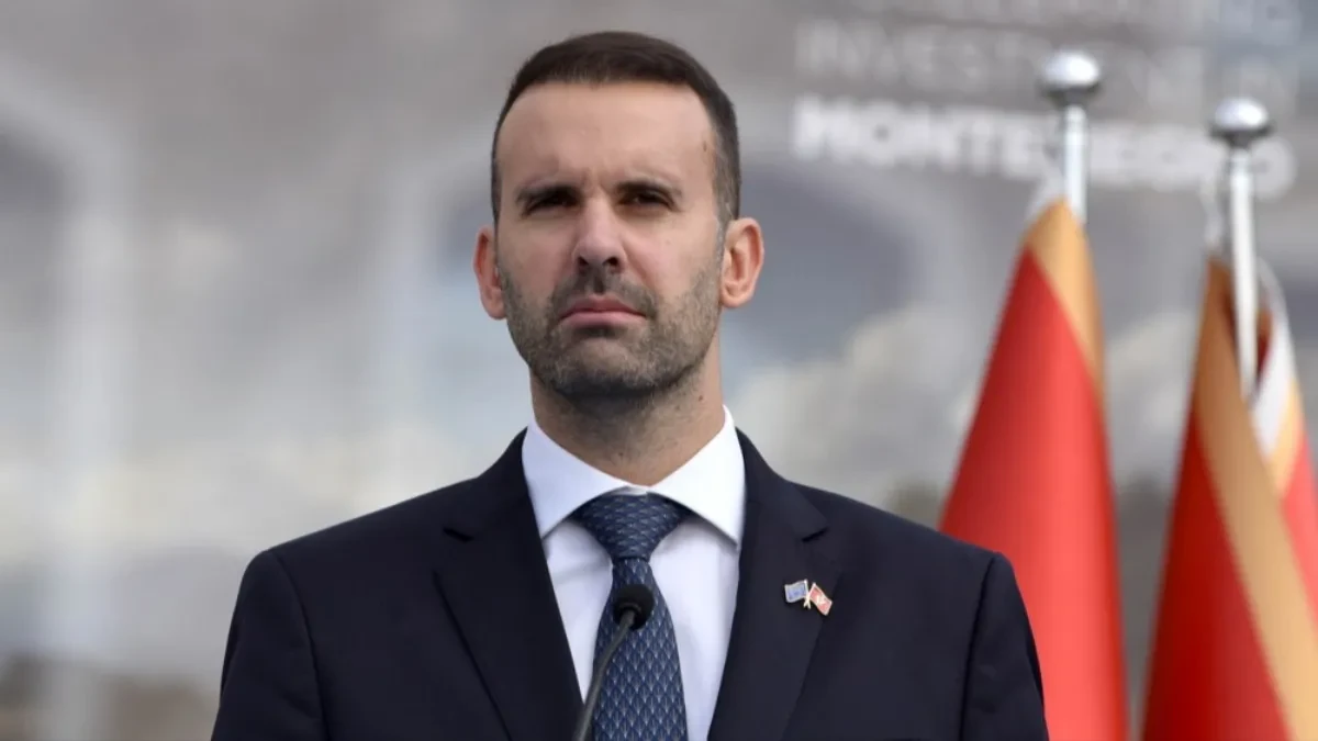 I bi šta biti mora