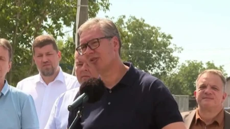 "Neki su pokušavali da nam dele narod, čak i folklorno udruženje" Vučić pozvao građane da budu ujedinjeni