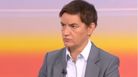 "Prvo pazite da ne pokradete 200 dinara iz džepa" Brnabić matirala Milivojevića