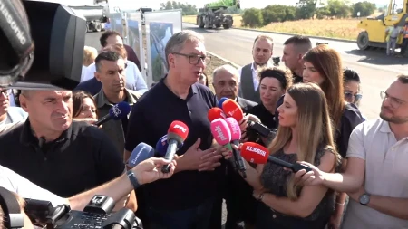 Vučić najavio: Deonica auto-puta Kuzmin – Sremska Rača otvara se ovog dana