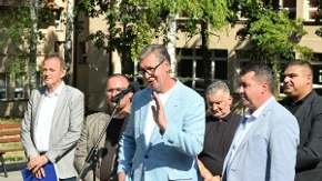 Telefoni nam uništiše decu! Vučić: Takvo vreme došlo, telefoni najbitniji