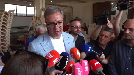 Ubrzana realizacija programa "Svoj na svome"! Vučić: Verujem da ćemo obraditi milion zahteva do januara