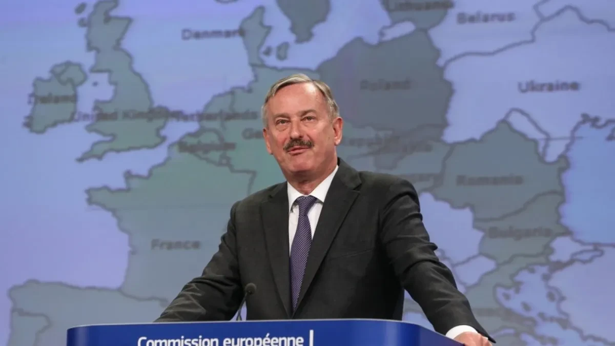 Preminuo bivši evropski komesar Sim Kalas