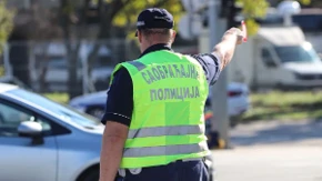 Policija digla letelice! Pljušte kazne, 6 vozača već palo u zamku