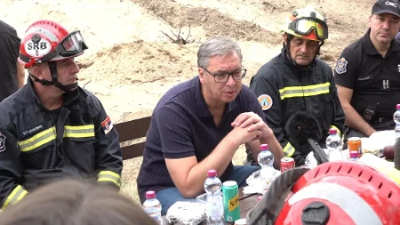 "Ni moj kum nikada nije planirao posao, niti bilo ko drugi" Vučić: Sve su lagali i izmišljali iz jednog razloga