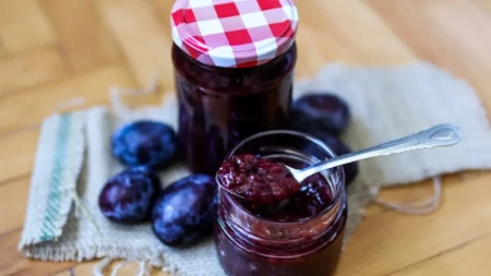 Pekmez od šljiva kao bombona - em je sladak, em se lako sprema