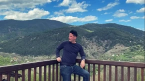 "Sin me je pitao da li ću umreti od alkohola": Glumac otvorio dušu o borbi sa porokom i gubitku bebe