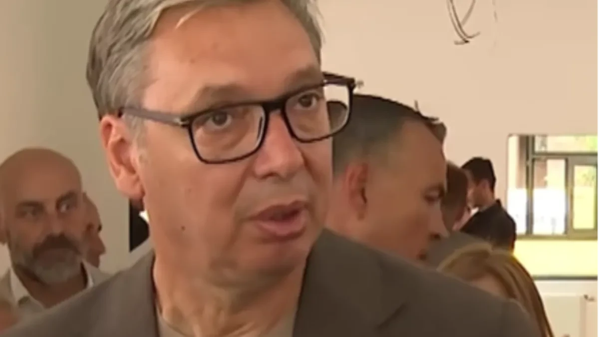 Gore društvene mreže: Vučić pomaže blokaderki iz Brusa da dođe do posla (VIDEO)