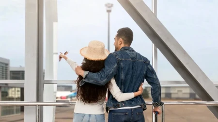 Hteli da se venčaju u Las Vegasu, ali je sudbina imala druge planove: Ono što se desilo u avionu pamtiće ceo život