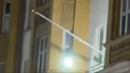 Direktor CIA napustio Moskvu, a onda se dogodilo nešto čudno! Svi gledaju u američku ambasadu (VIDEO)