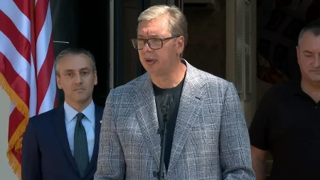 "Prošlost ne možemo da menjamo, ali možemo da gradimo budućnost" Vučić: Pred nama je uspostavljanje nove ere u odnosima SAD i Srbije